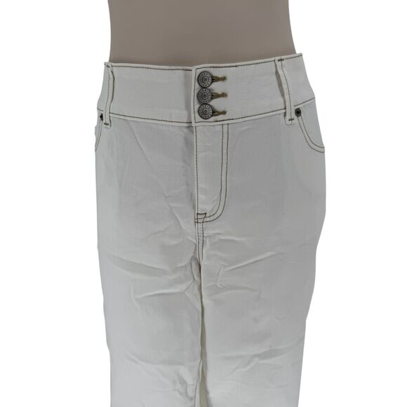 Torrid Crop Jegging Jean 20 2X White Cream Super Soft High Rise Skinny Stretch - Picture 4 of 16
